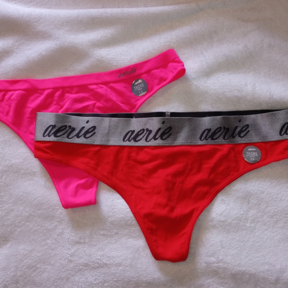 Pair of 2 Aerie Things size L